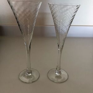 Vintage Optic Swirl Champagne Flutes